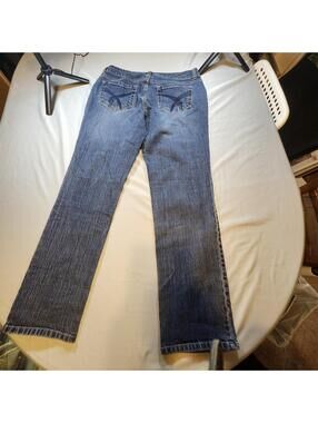 Apt. 9 Jeans